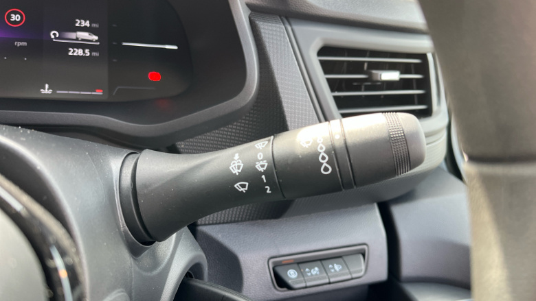 Renault Trafic Swb Diesel SL30 Blue dCi 130 Advance [Safety] Van